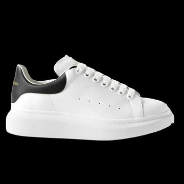 Alexander McQueen ‘BLACK/WHITE’